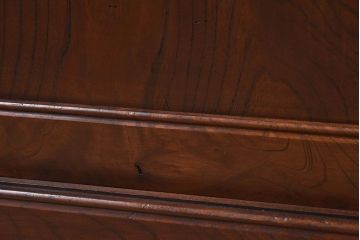 明治大正期　前面ケヤキ材　太い框が印象的な上手物のサイドボード(サイドキャビネット)