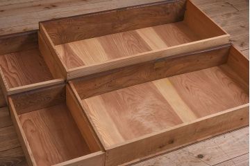 レトロ家具　昭和レトロ　前面栗材製　モールガラス入り!衣装箪笥(引き出し、チェスト)