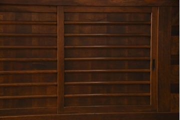 アンティーク家具　古民具・骨董　欅・檜材　昇り引き出し付き!六尺水屋箪笥(食器棚、収納棚)