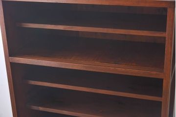 アンティーク家具　和製アンティーク　ダイヤガラス入り!古い木の質感が味わい深い収納棚(食器棚、戸棚)