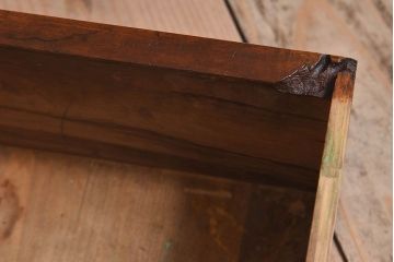 アンティーク家具　和製アンティーク　ダイヤガラス入り!古い木の質感が味わい深い収納棚(食器棚、戸棚)