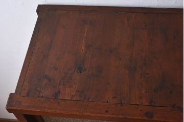 アンティーク家具　和製アンティーク　ダイヤガラス入り!古い木の質感が味わい深い収納棚(食器棚、戸棚)