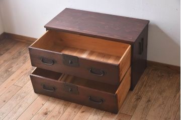 アンティーク家具　和製アンティーク　ヒノキ材天板でリメイクした時代箪笥ローボード(サイドボード)