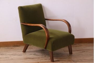 レトロ家具　昭和レトロ　カバ材　落ち着きのあるカラーのアームチェア(シングルソファ)