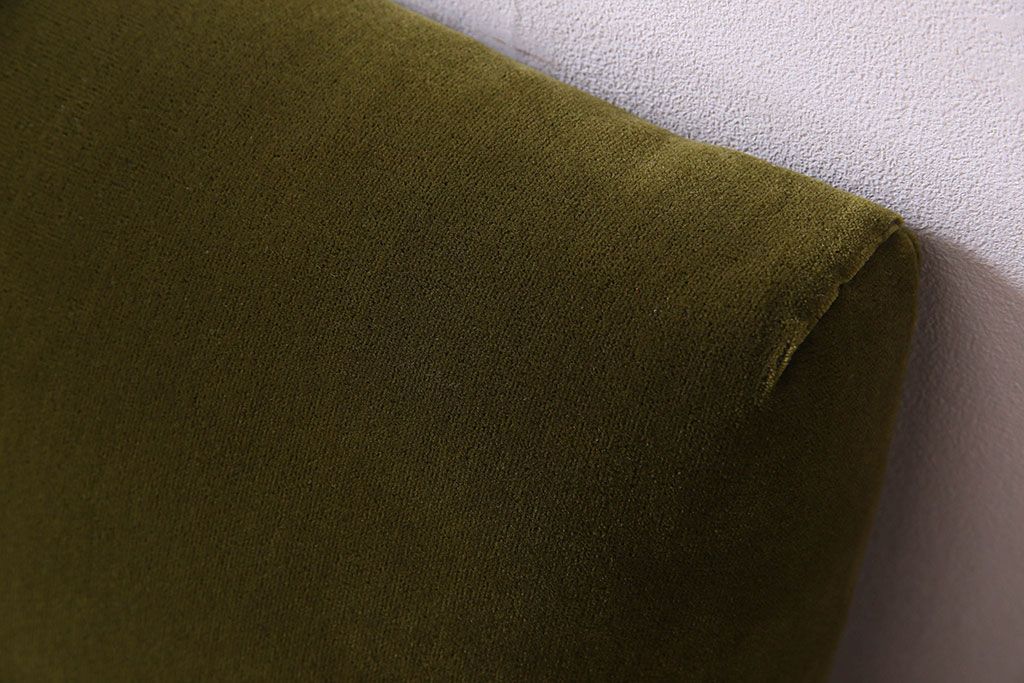 レトロ家具　昭和レトロ　カバ材　落ち着きのあるカラーのアームチェア(シングルソファ)