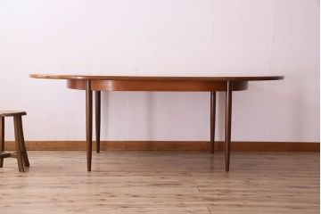 北欧ビンテージ家具　G-PLAN(ジープラン)　エクステンションテーブル