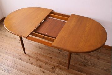 北欧ビンテージ家具　G-PLAN(ジープラン)　エクステンションテーブル