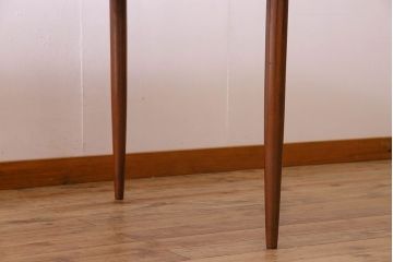 北欧ビンテージ家具　G-PLAN(ジープラン)　エクステンションテーブル