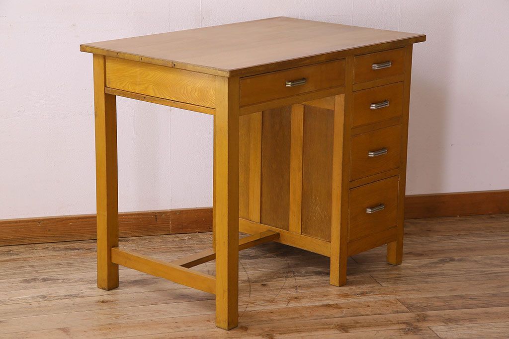 レトロ家具　レトロスタイル　和製アンティークの栓材製片袖机(デスク)