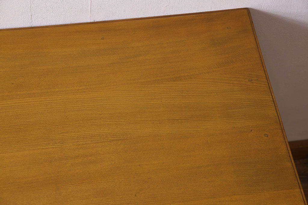 レトロ家具　レトロスタイル　和製アンティークの栓材製片袖机(デスク)