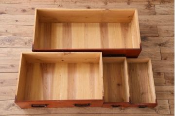 アンティーク家具　明治期!迫力のある鉄脚付き時代箪笥ローボード