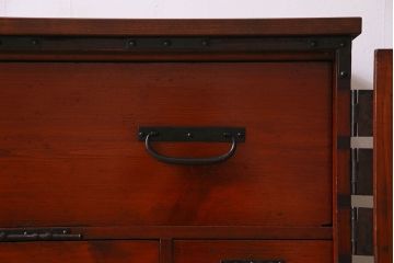 アンティーク家具　明治期!迫力のある鉄脚付き時代箪笥ローボード