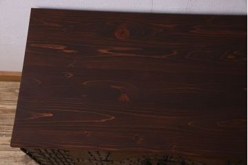 アンティーク家具　明治期!迫力のある鉄脚付き時代箪笥ローボード