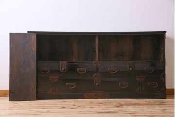 アンティーク家具　古民具・骨董　明治期　六尺　台輪付き!結霜ガラス引き戸の大川箪笥サイドボード(水屋箪笥)(2)