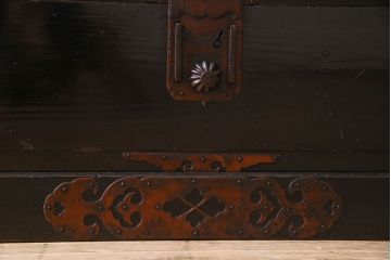 アンティーク家具　古民具・骨董　明治期　六尺　台輪付き!結霜ガラス引き戸の大川箪笥サイドボード(水屋箪笥)(2)