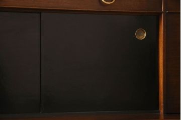G-PLAN(ジープラン)　北欧スタイル家具　BBシリーズ　サイドボード(サイドキャビネット)