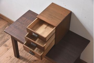 アンティーク家具　和製アンティーク　総桐材　古い木の小引き出し(小物入れ、裁縫箱)