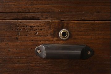 アンティーク家具　和製アンティーク　総桐材　古い木の小引き出し(小物入れ、裁縫箱)