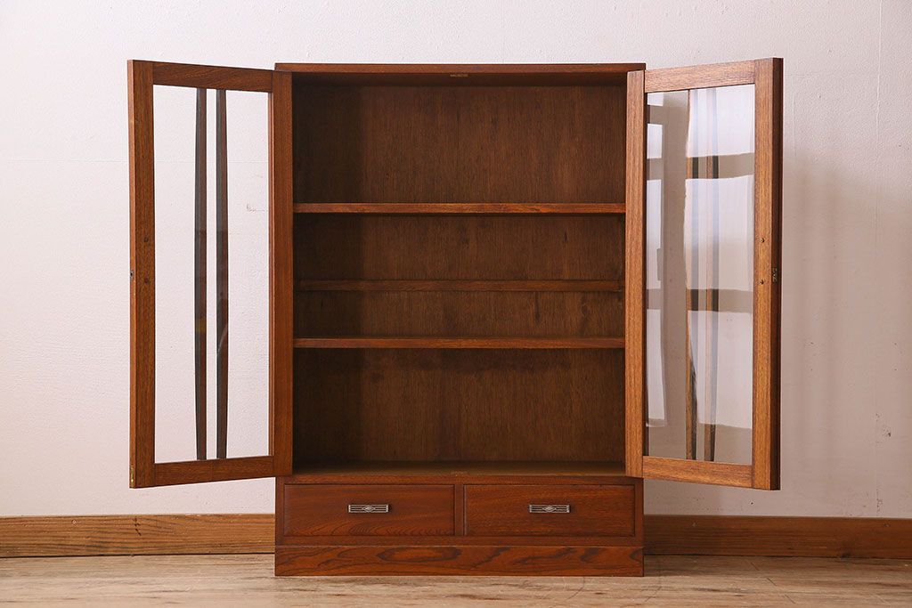 レトロ家具　昭和レトロ　シンプルなデザインの本箱(ブックケース、収納箱)