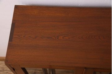 レトロ家具　昭和レトロ　シンプルなデザインの本箱(ブックケース、収納箱)