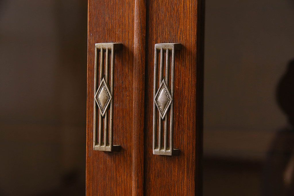 レトロ家具　昭和レトロ　シンプルなデザインの本箱(ブックケース、収納箱)