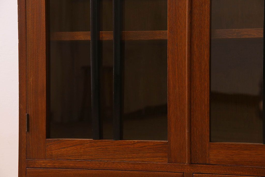 レトロ家具　昭和レトロ　シンプルなデザインの本箱(ブックケース、収納箱)