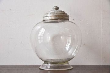 アンティーク雑貨　昭和レトロ　愛らしいデザインの地球瓶(ガラス瓶)(1)