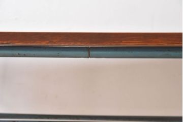 レトロ家具　昭和レトロ　折り畳み式鉄脚テーブル(机、作業台、アイアンテーブル)