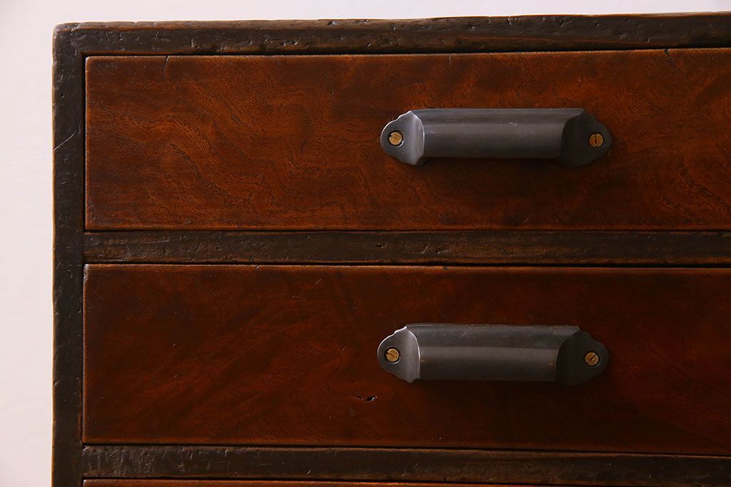 アンティーク家具　和製アンティーク　前面ケヤキ材　7段の小引き出し(小物入れ、裁縫箱)