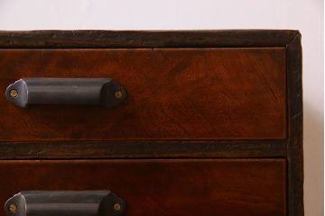 アンティーク家具　和製アンティーク　前面ケヤキ材　7段の小引き出し(小物入れ、裁縫箱)