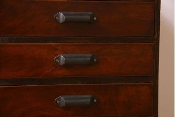 アンティーク家具　和製アンティーク　前面ケヤキ材　7段の小引き出し(小物入れ、裁縫箱)