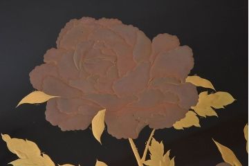 アンティーク雑貨　古民具・骨董　高級品!牡丹の蒔絵が漆塗りに良く映える盆(トレー)2枚セット