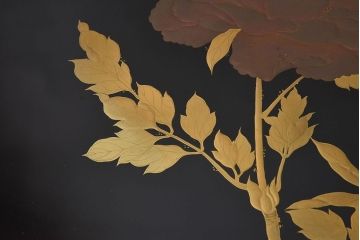 アンティーク雑貨　古民具・骨董　高級品!牡丹の蒔絵が漆塗りに良く映える盆(トレー)2枚セット