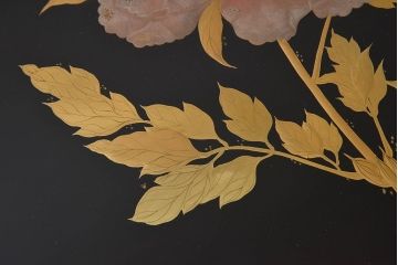 アンティーク雑貨　古民具・骨董　高級品!牡丹の蒔絵が漆塗りに良く映える盆(トレー)2枚セット