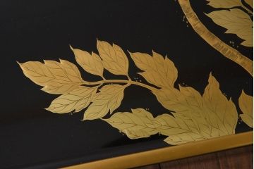 アンティーク雑貨　古民具・骨董　高級品!牡丹の蒔絵が漆塗りに良く映える盆(トレー)2枚セット