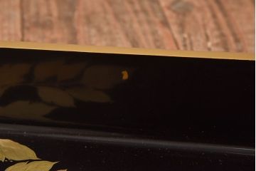 アンティーク雑貨　古民具・骨董　高級品!牡丹の蒔絵が漆塗りに良く映える盆(トレー)2枚セット