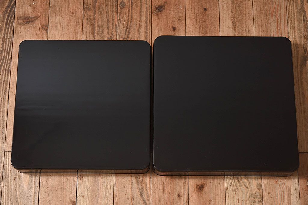 アンティーク雑貨　古民具・骨董　高級品!牡丹の蒔絵が漆塗りに良く映える盆(トレー)2枚セット