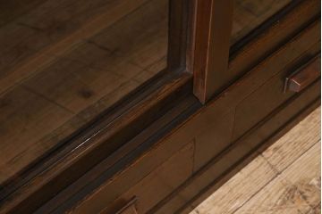 アンティーク家具　和製アンティーク　六尺　二段重ね関西収納棚(戸棚、水屋箪笥、ガラスケース)