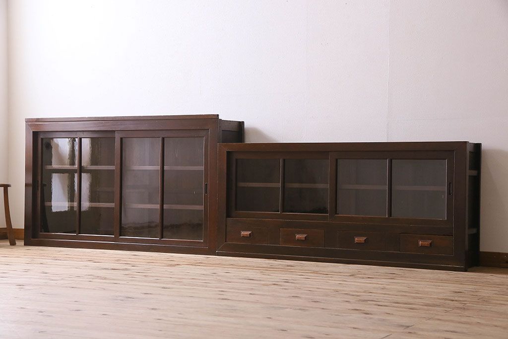 アンティーク家具　和製アンティーク　六尺　二段重ね関西収納棚(戸棚、水屋箪笥、ガラスケース)