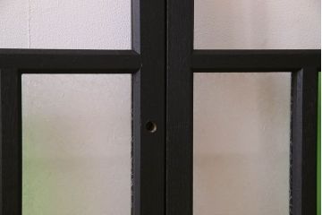 昭和レトロ　結霜ガラス入り!色ガラスがお洒落なペイントガラス戸2枚セット(窓)(2)