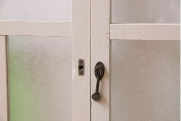 昭和レトロ　結霜ガラス入り!色ガラスがお洒落なペイントガラス戸2枚セット(窓)(3)