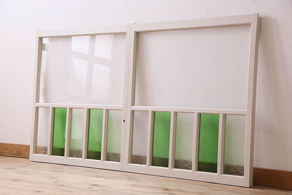 昭和レトロ　結霜ガラス入り!色ガラスがお洒落なペイントガラス戸2枚セット(窓)(3)