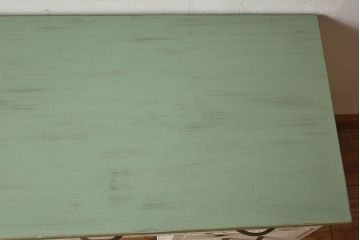アンティーク家具　アンティークペイント　可愛らしい色合いの薄型片袖机(デスク、在宅ワーク、在宅用作業台、テーブル)