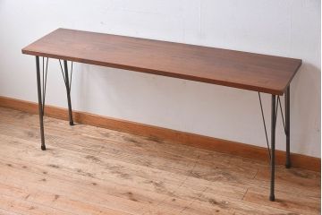 アンティーク家具　和製アンティーク　ケヤキ材一枚板!古材の質感が味わい深い鉄脚テーブル(作業台、アイアンテーブル)