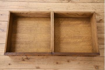 ヴィンテージ家具　フランスビンテージ　猫脚や彫刻が美しいテレビ収納棚(テレビ台、キャビネット)
