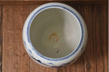 アンティーク雑貨　古民具・骨董　山水図で覆われたアンティーク瀬戸火鉢(鉢カバー)(1)