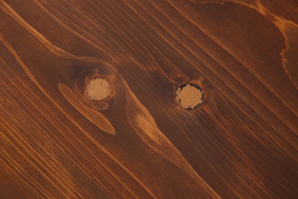 アンティーク家具　和製アンティーク　鉄脚付きの時代箪笥ローチェスト(ローボード、衣装箪笥、テレビ台)