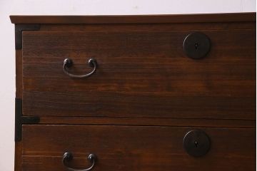 アンティーク家具　和製アンティーク　鉄脚付きの時代箪笥ローチェスト(ローボード、衣装箪笥、テレビ台)