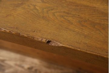 レトロ家具　昭和レトロ　ナラ材一枚板の重厚な鉄脚ベンチ(長椅子、アイアンベンチ)(2)