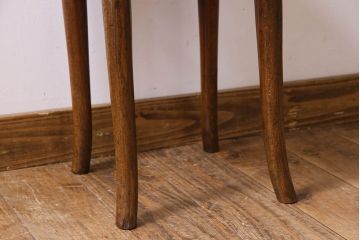 アンティーク家具　イギリスアンティーク　落ち着いた色合いが素敵なベントウッドスツール(クッションチェア、椅子、丸イス)